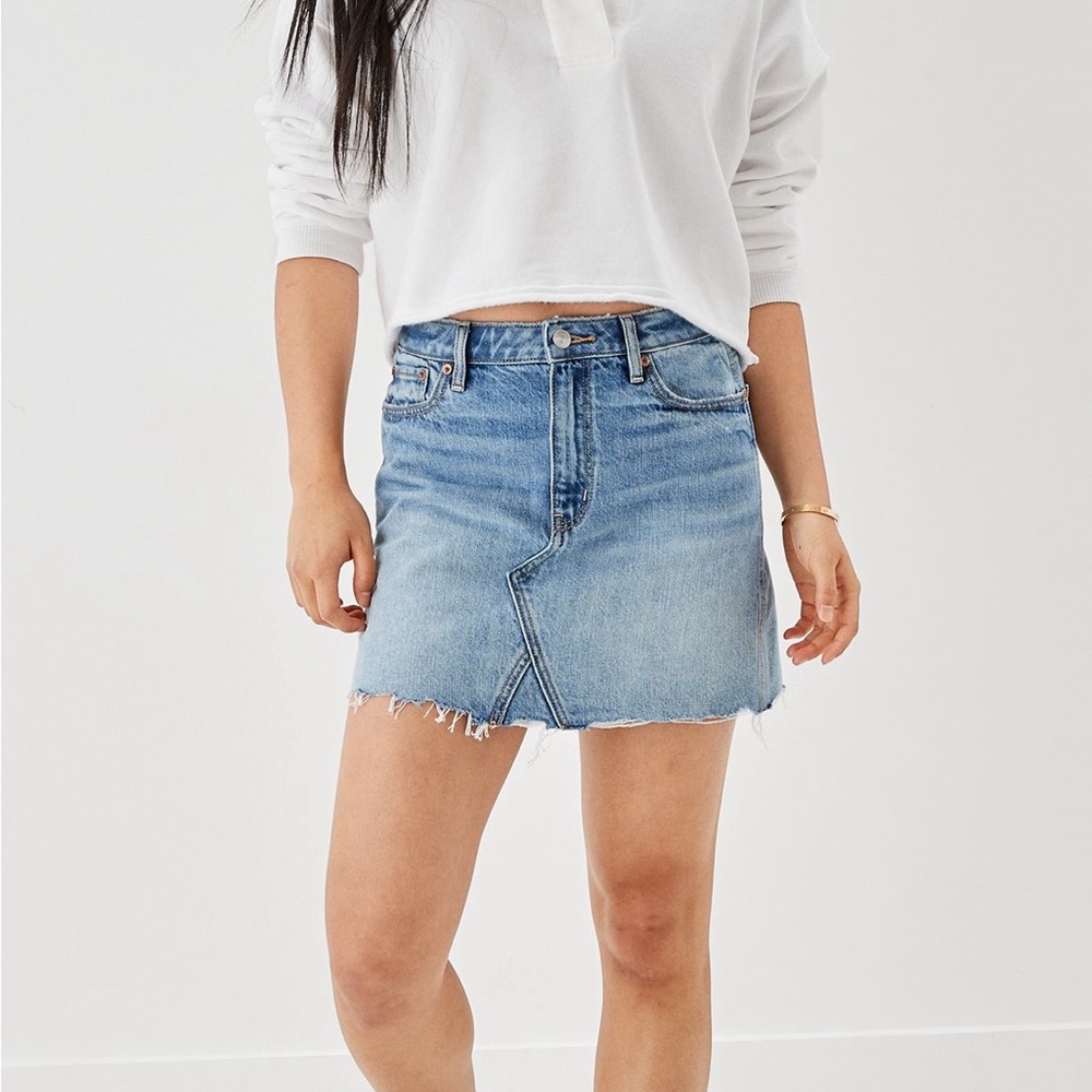American Eagle Super Hi-Rise A-Line Comfort Stretch Waistband Size 0 NWT